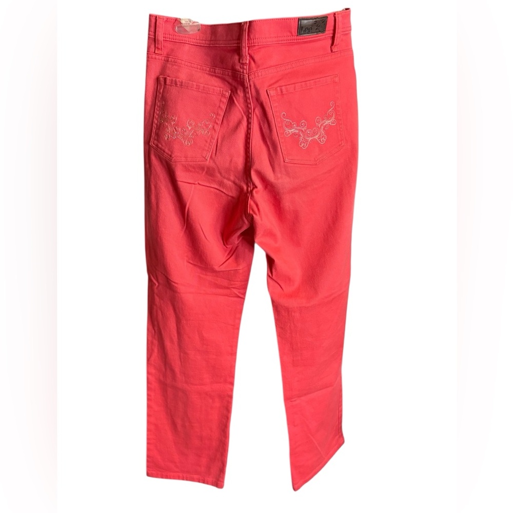 🛑LAST CHANCE 🛑 LEE JEANS Straight Leg Jeans Vibrant Salmon Denim